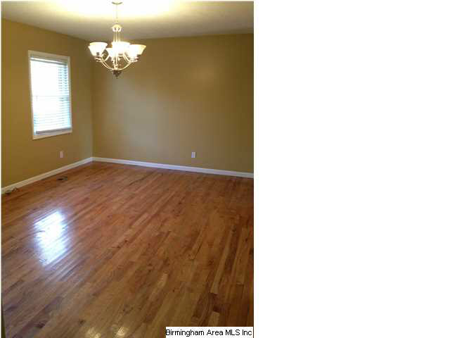 817 Windover Road Birmingham, AL 35215 - Photo 5 of 12