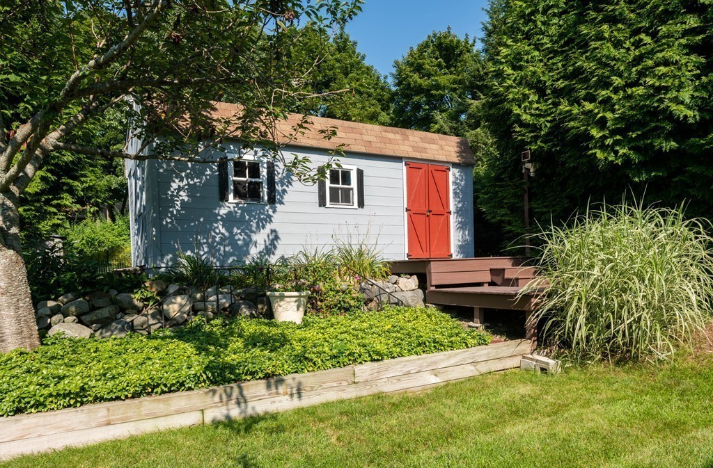 8 Davis Road Beverly, MA 01915 - Photo 30 of 30 Gallery Image 30