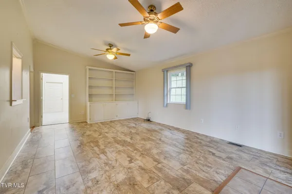 $449,000 | 203 Sasanoa Court, Kingsport, TN 37664