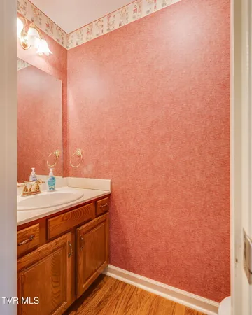 $449,000 | 203 Sasanoa Court, Kingsport, TN 37664