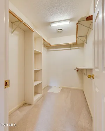 $449,000 | 203 Sasanoa Court, Kingsport, TN 37664