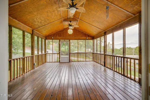 $449,000 | 203 Sasanoa Court, Kingsport, TN 37664