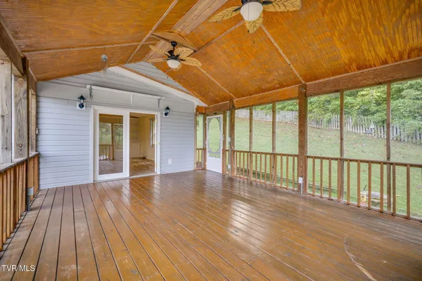 $449,000 | 203 Sasanoa Court, Kingsport, TN 37664