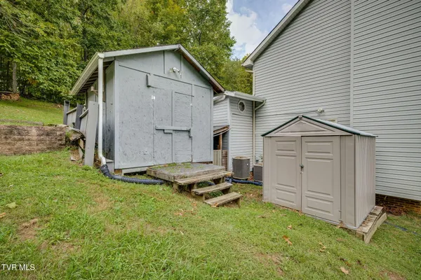 $449,000 | 203 Sasanoa Court, Kingsport, TN 37664