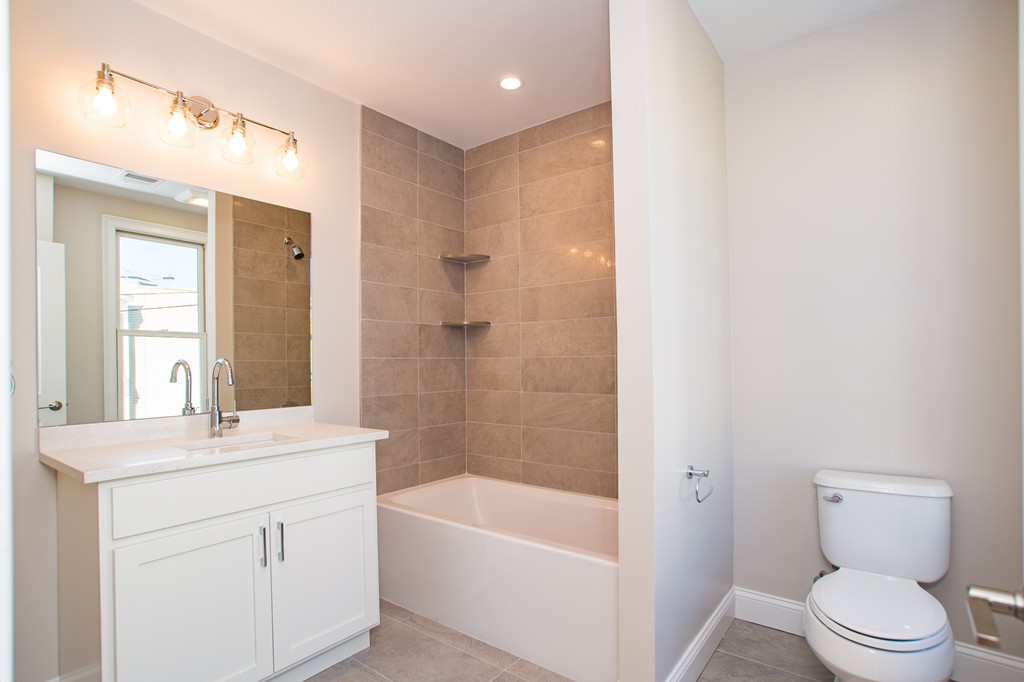 263 Webster Street, Unit 3 Boston, MA 02128 - Photo 15 of 21