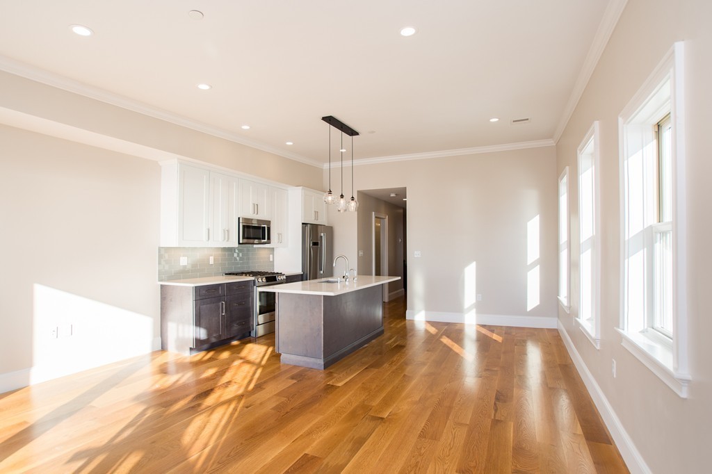 263 Webster Street, Unit 3 Boston, MA 02128 - Photo 4 of 21