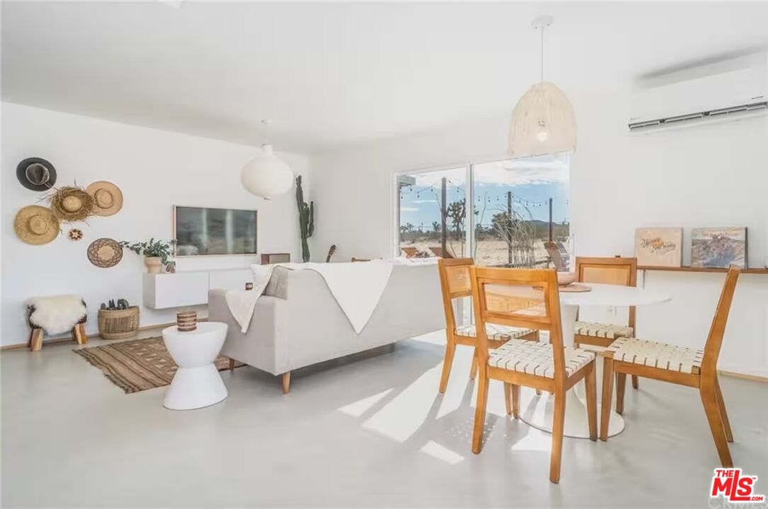 1616 Sunset Mesa Road Landers, CA 92285 - Photo 22 of 51