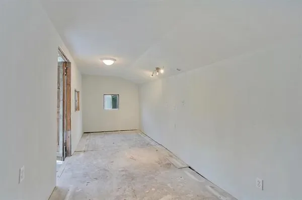 $2,200 | 35 Davis Boulevard, Jefferson, LA 70121