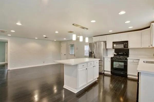 $2,200 | 35 Davis Boulevard, Jefferson, LA 70121