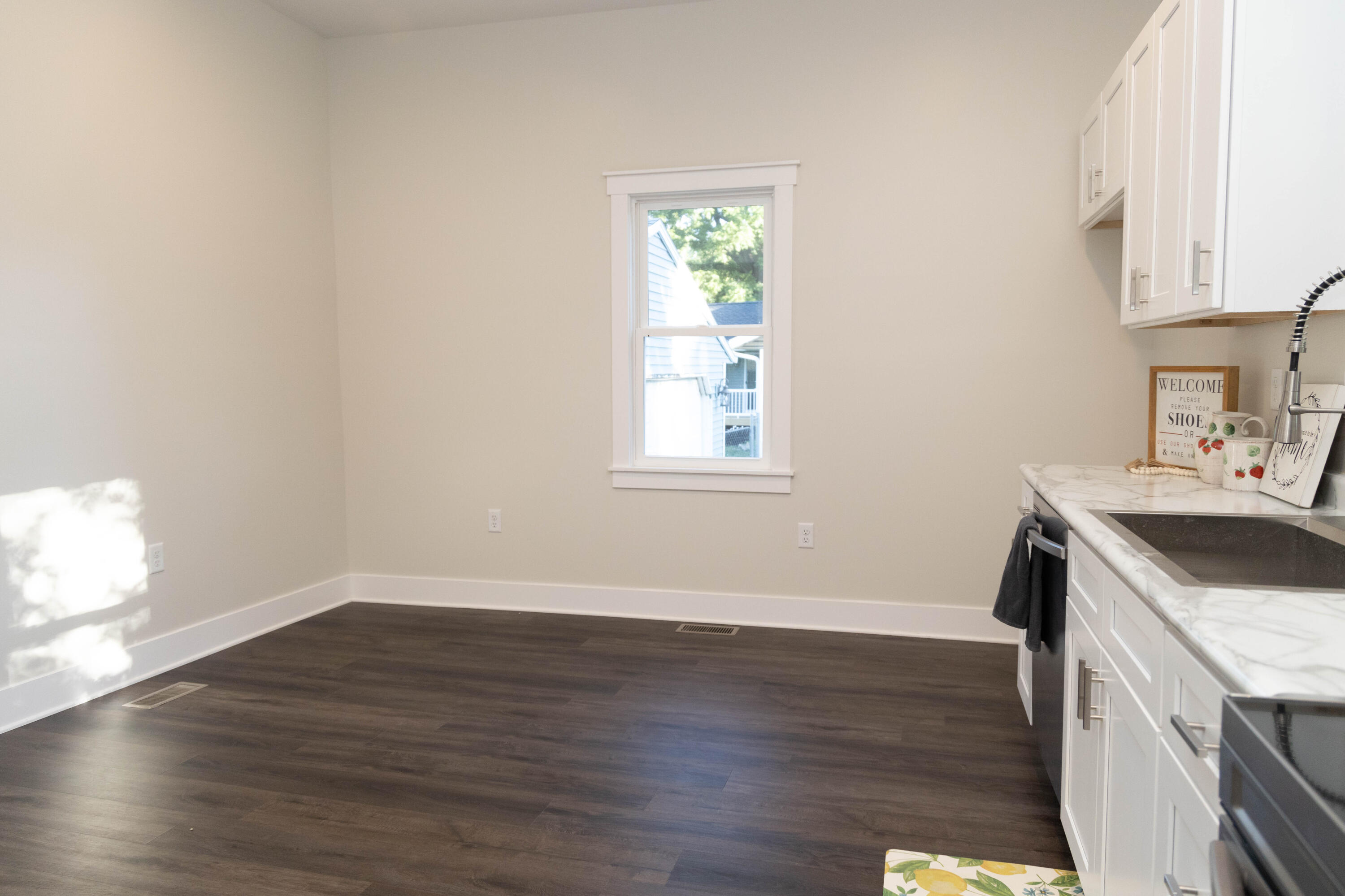 616 Pealer Street Three Rivers, MI 49093 - Photo 23 of 45 103A6161