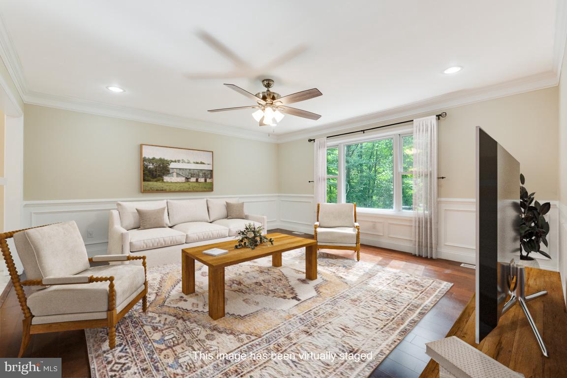 3818 Tuckahoe Road Williamstown, NJ 08094 - Photo 7 of 26 Living Room - This photo has been virtually staged