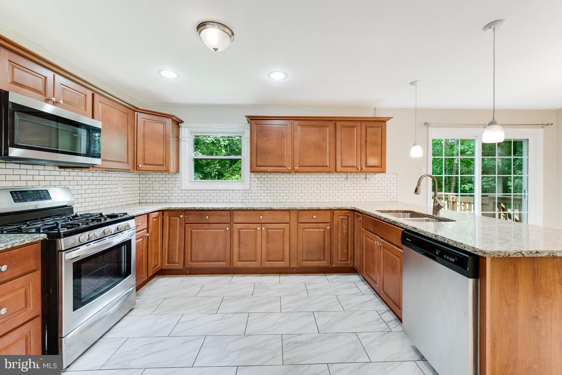 3818 Tuckahoe Road Williamstown, NJ 08094 - Photo 10 of 26 Stainless Steel Appliance Package