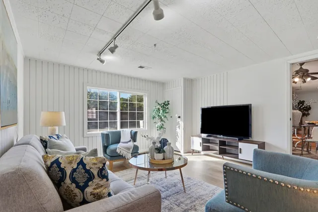 $2,580,000 | 22081 Caroline Drive, Cupertino, CA 95014