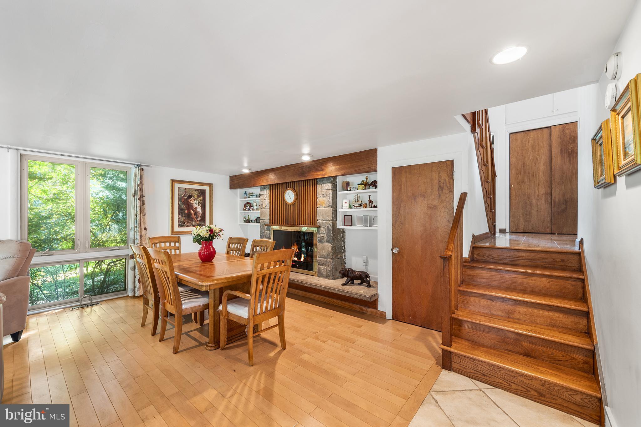 129 Locust Grove Road Bryn Mawr, PA 19010 - Photo 4 of 39 Gallery Image 4