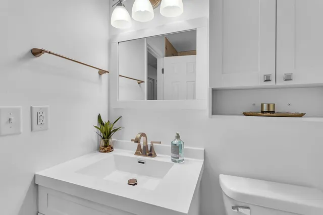 $339,900 | 1678 West Kimmel Road, Jackson, MI 49201