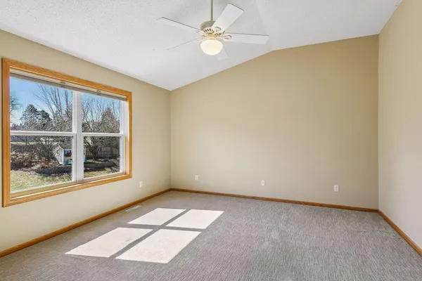 $525,000 | 18059 89th Place North, Maple Grove, MN 55311