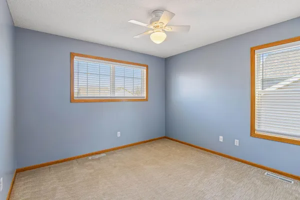 $525,000 | 18059 89th Place North, Maple Grove, MN 55311