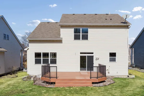$525,000 | 18059 89th Place North, Maple Grove, MN 55311