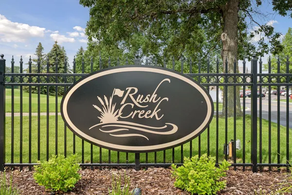 $525,000 | 18059 89th Place North, Maple Grove, MN 55311