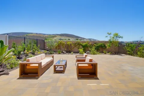 $1,249,000 | 1013 Crestline Road, San Marcos, CA 92069