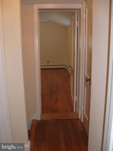 5319 Wakefield Road Bethesda, MD 20816 - Photo 14 of 29 Uppstairs landing and Master entrance