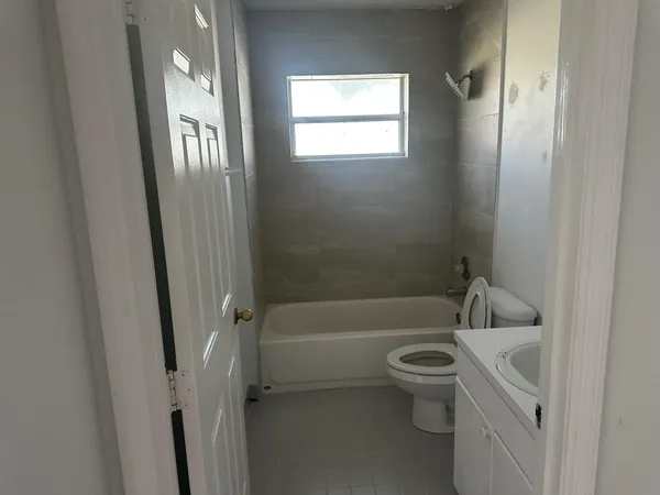 $2,500 | 1292 The 12th Fairway, Unit A, Wellington, FL 33414