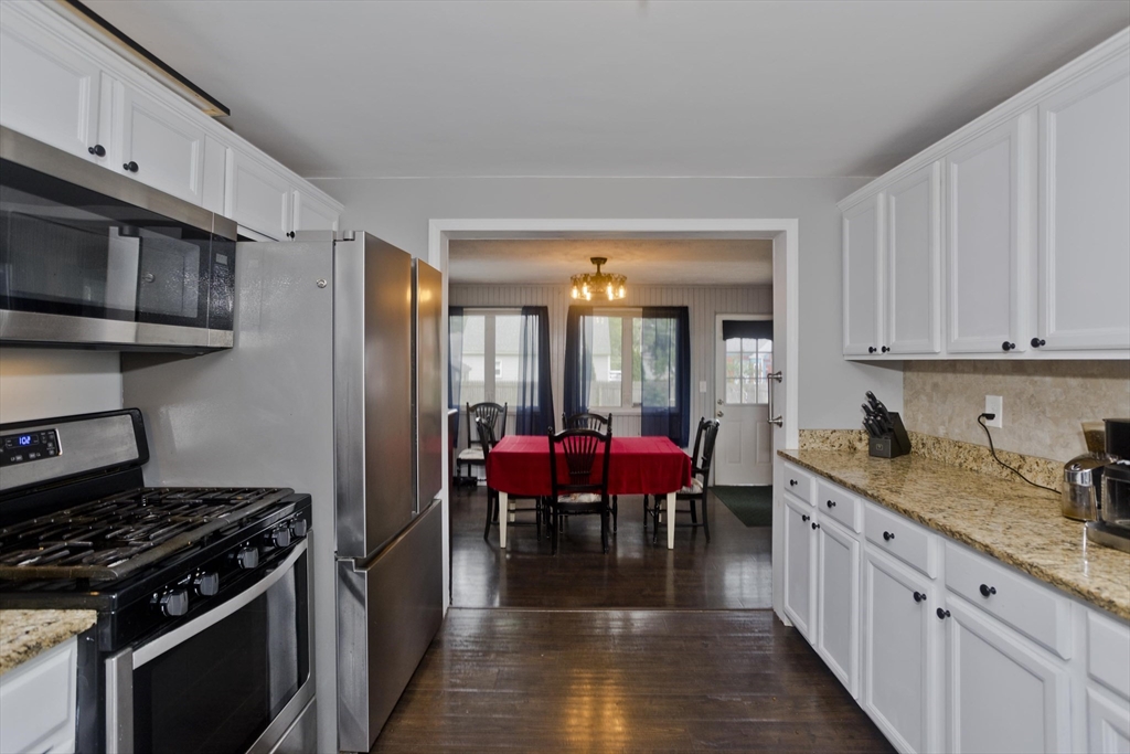 156 Powell Avenue Springfield, MA 01118 - Photo 15 of 37 Gallery Image 15