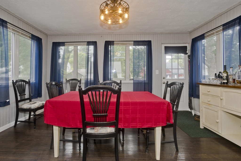 156 Powell Avenue Springfield, MA 01118 - Photo 17 of 37 Gallery Image 17