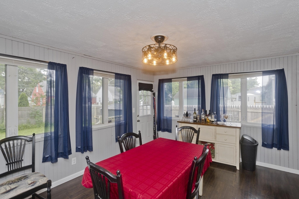 156 Powell Avenue Springfield, MA 01118 - Photo 18 of 37 Gallery Image 18