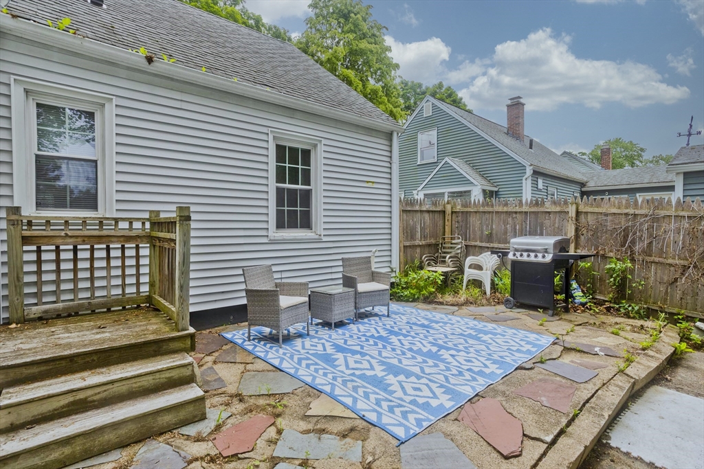 156 Powell Avenue Springfield, MA 01118 - Photo 6 of 37 Gallery Image 6