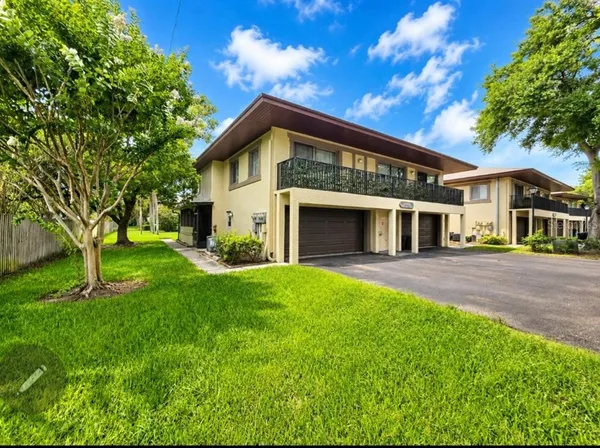 $149,000 | 2935 Lichen Lane, Unit C, Clearwater, FL 33760