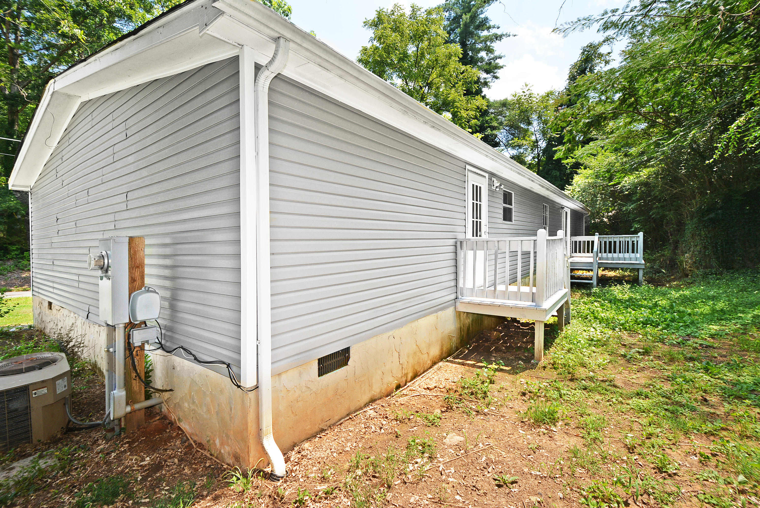 1860 Hammerhill Road, Unit 1 Athens, TN 37303 - Photo 14 of 15 14