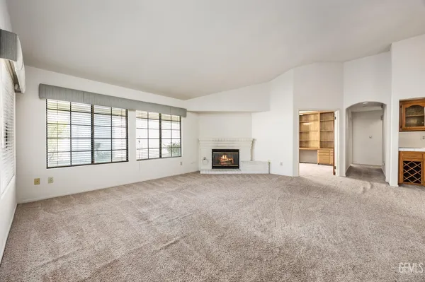 $370,000 | Undisclosed Address, Bakersfield, CA 93311