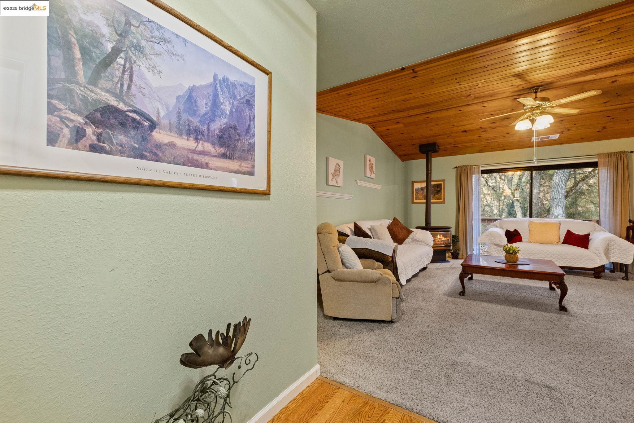 19555 Ferretti Road Groveland, CA 95321 - Photo 31 of 60