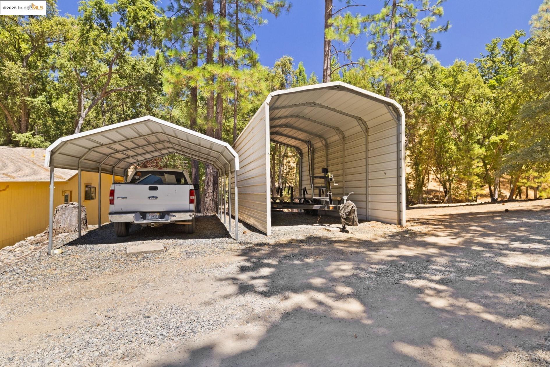 19555 Ferretti Road Groveland, CA 95321 - Photo 5 of 60
