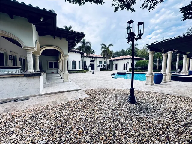 $30,000 | 6180 Southwest 132nd Street, Pinecrest, FL 33156