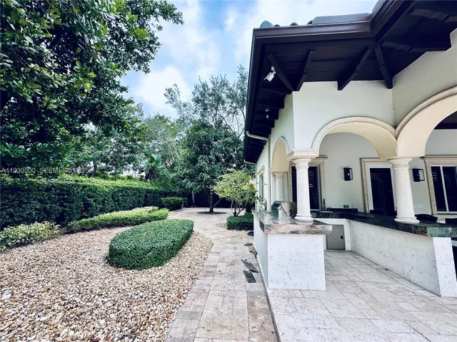 $30,000 | 6180 Southwest 132nd Street, Pinecrest, FL 33156