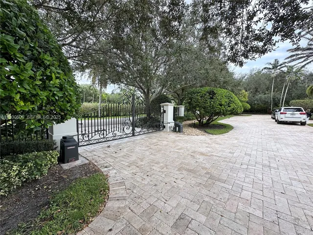 $30,000 | 6180 Southwest 132nd Street, Pinecrest, FL 33156