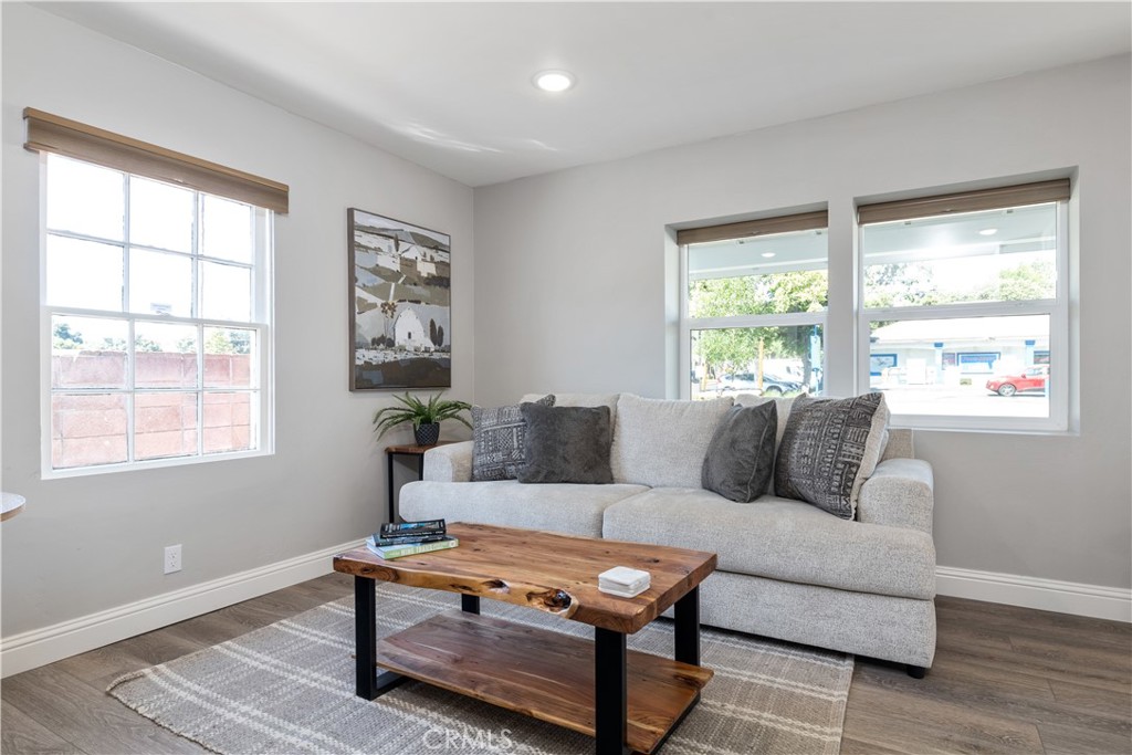1636 Spring Street Paso Robles, CA 93446 - Photo 10 of 53 Plenty of Light