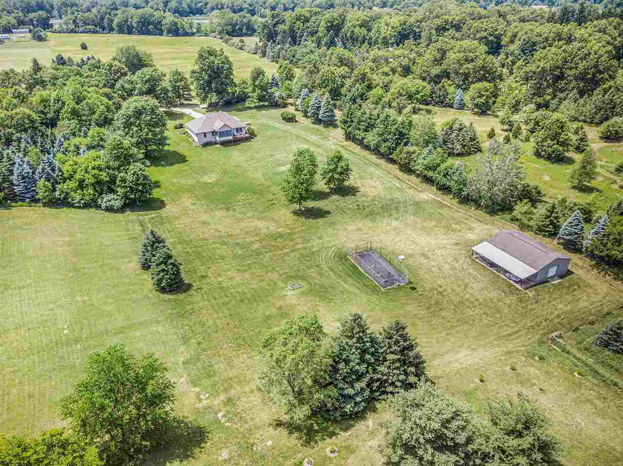 1835 Noon Road Jackson, MI 49201 - Photo 5 of 45 Photo 5