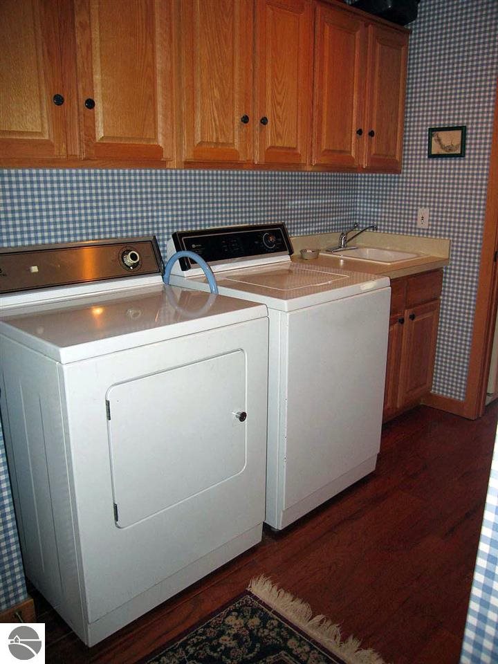 6507 Mission Ridge Traverse City, MI 49686 - Photo 16 of 31 1782258-15.JPG