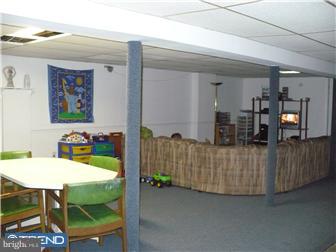 510 Jarvis Road Sicklerville, NJ 08081 - Photo 5 of 9 Family Room