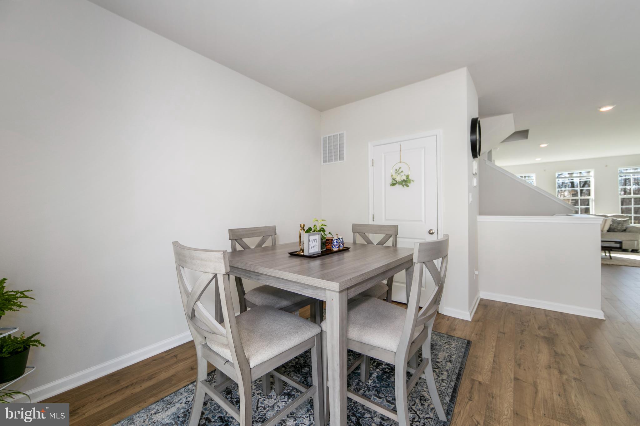 472 Monte Farm Road Mount Laurel, NJ 08054 - Photo 22 of 45 Dining Room