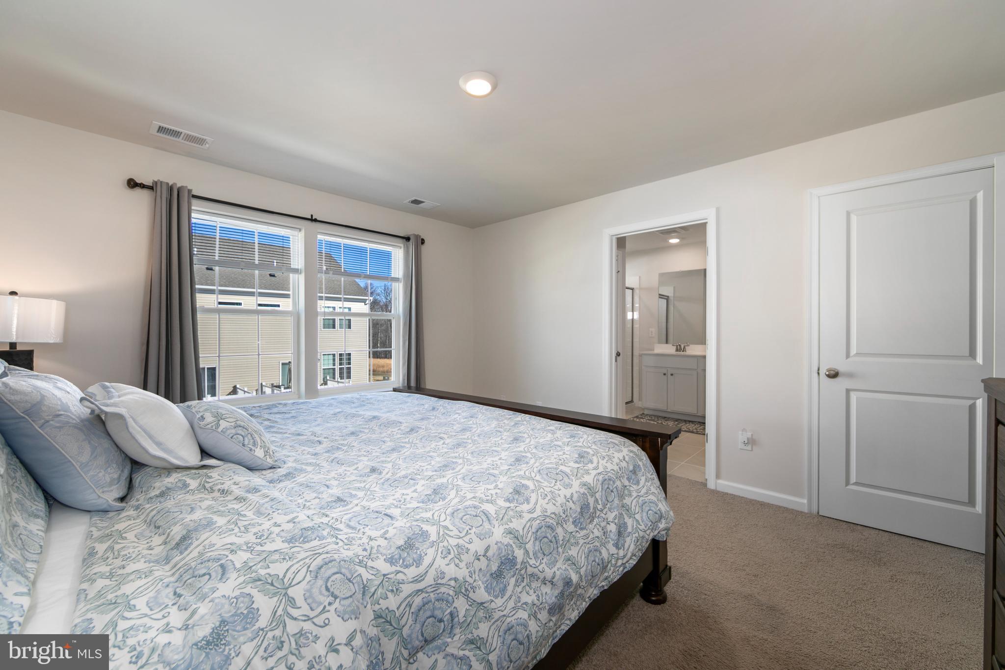 472 Monte Farm Road Mount Laurel, NJ 08054 - Photo 27 of 45 Master Bedroom