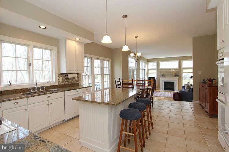 4619 Brightwood Road Olney, MD 20832 - Photo 10 of 30 Kitchen with granite counter tops