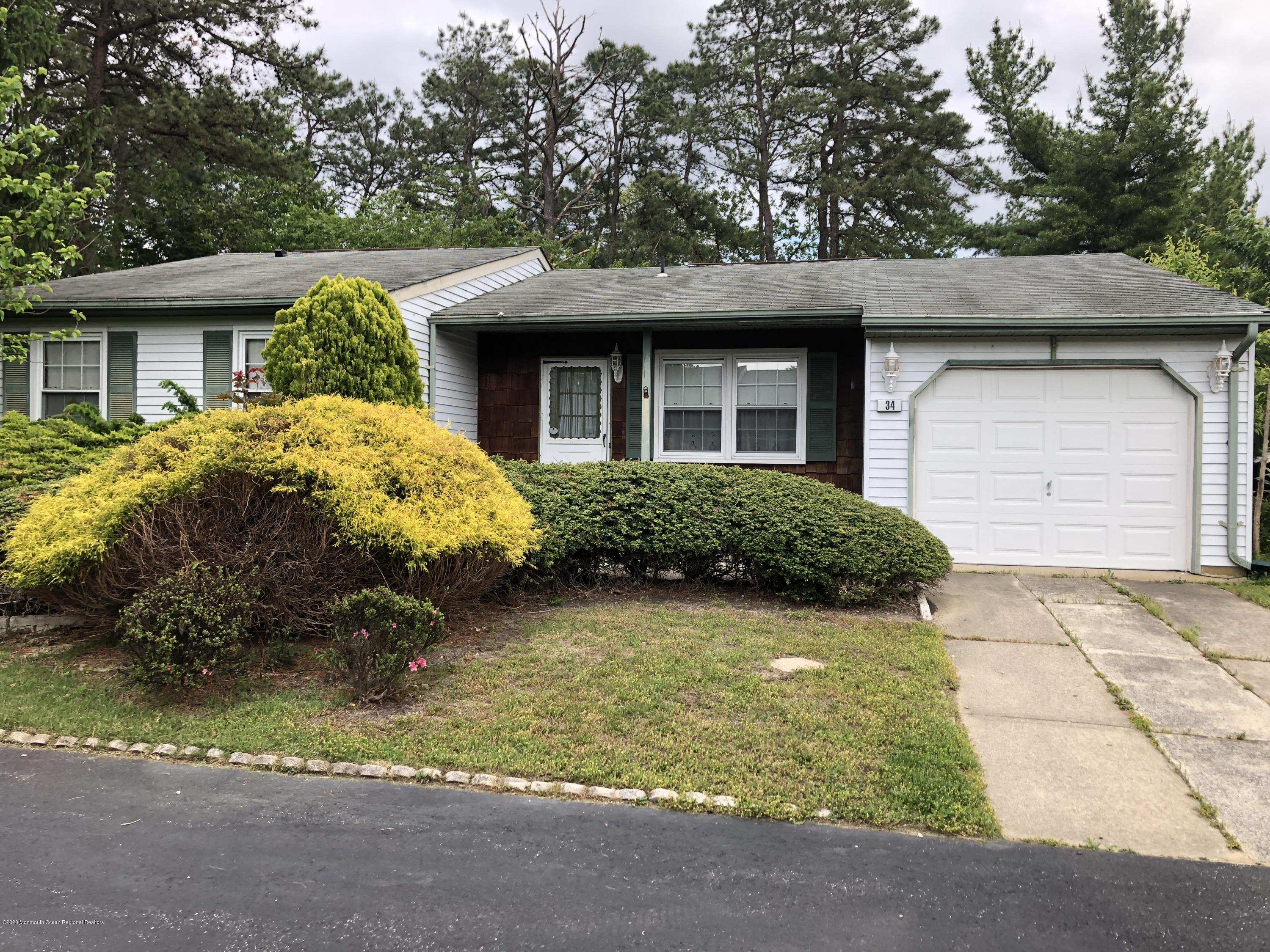 34 Hartford Road, Unit 73 Whiting, NJ 08759 - Photo 1 of 37 B3018B55-A52C-4B22-89FF-B5961CEA5BEC