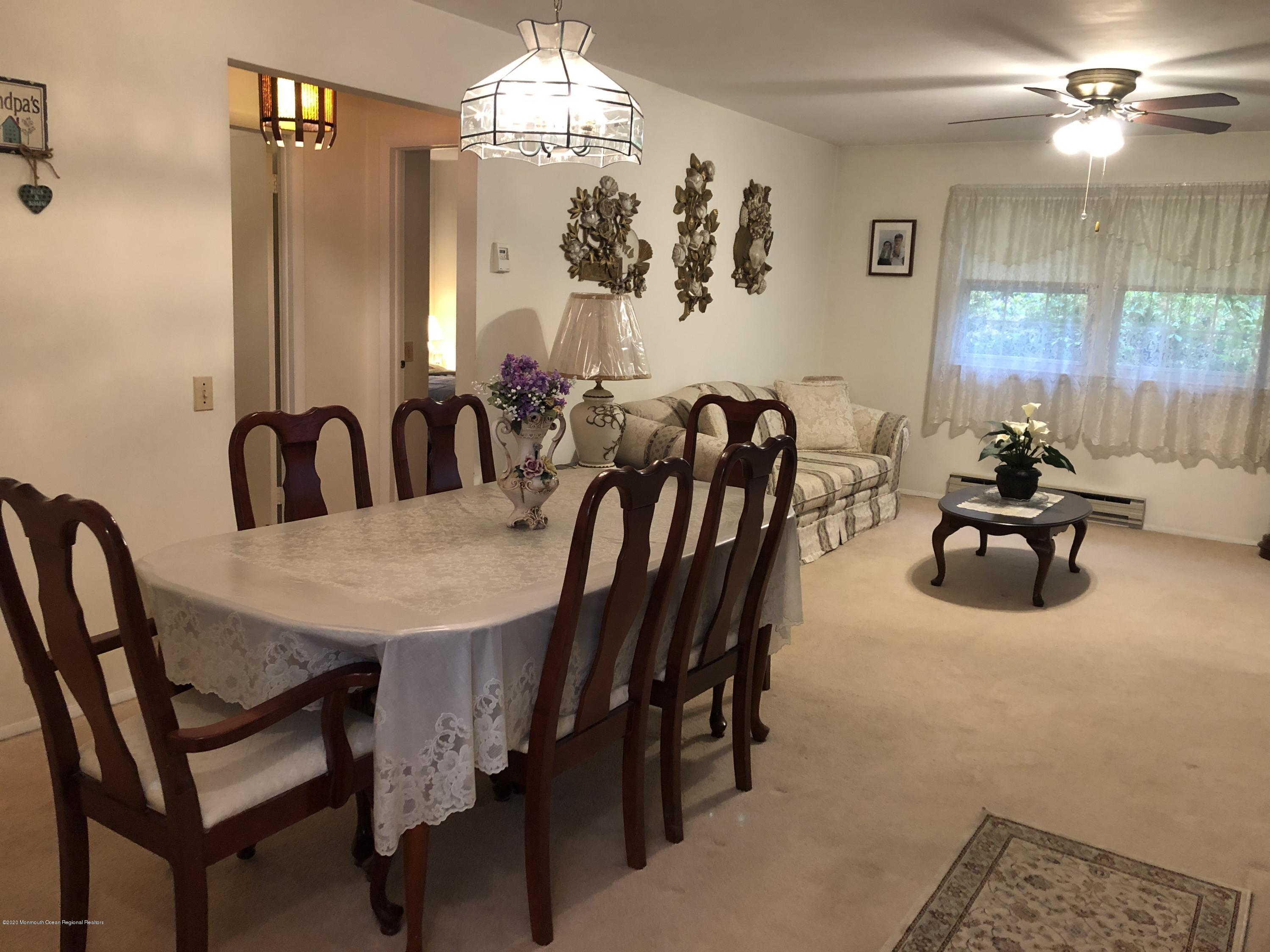 34 Hartford Road, Unit 73 Whiting, NJ 08759 - Photo 12 of 37 5B0E54DC-99C9-4884-AE86-5BD330F27B95