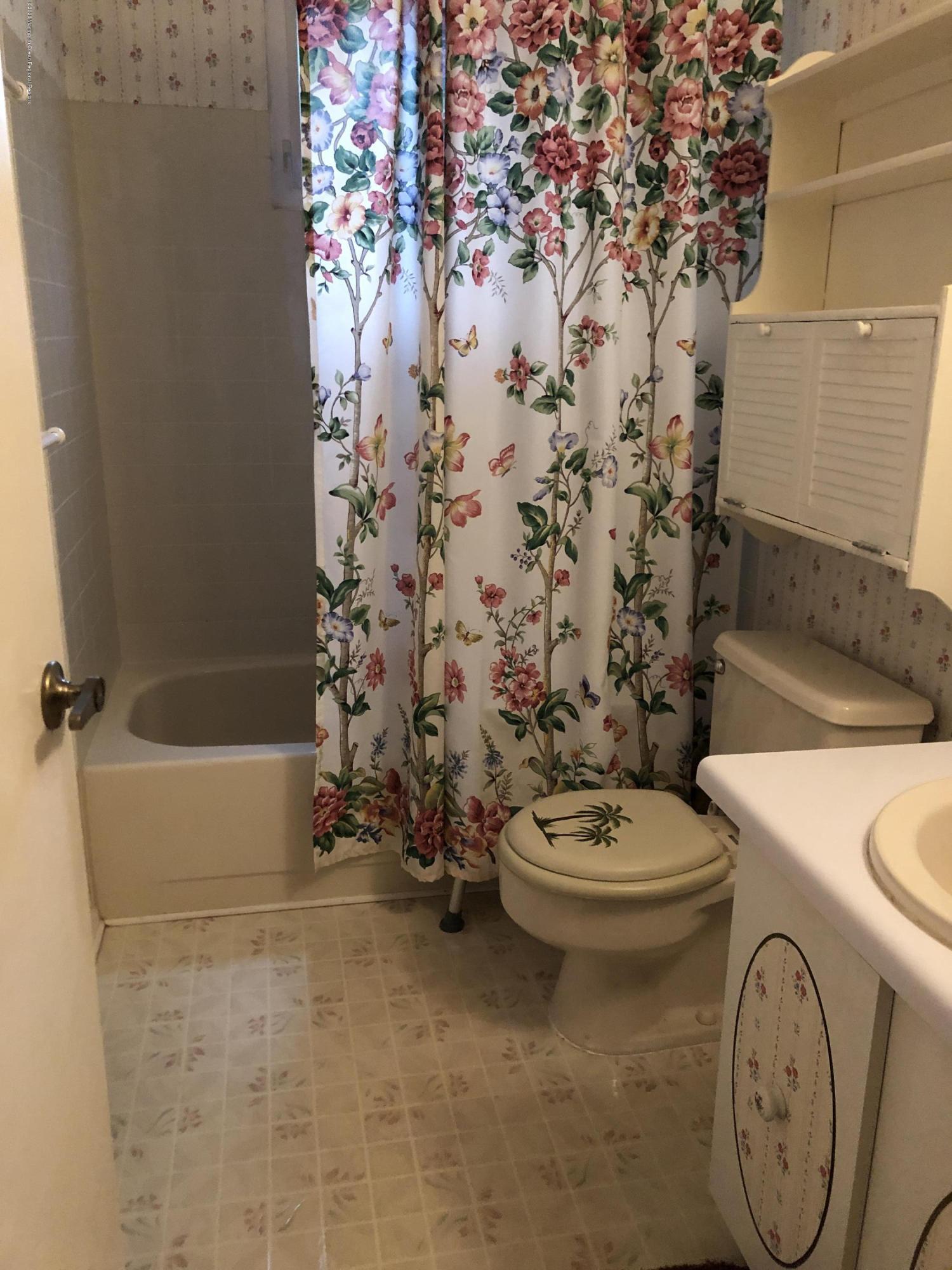 34 Hartford Road, Unit 73 Whiting, NJ 08759 - Photo 29 of 37 BA5D032E-12FF-4FD5-B33E-F2E10CC597A1