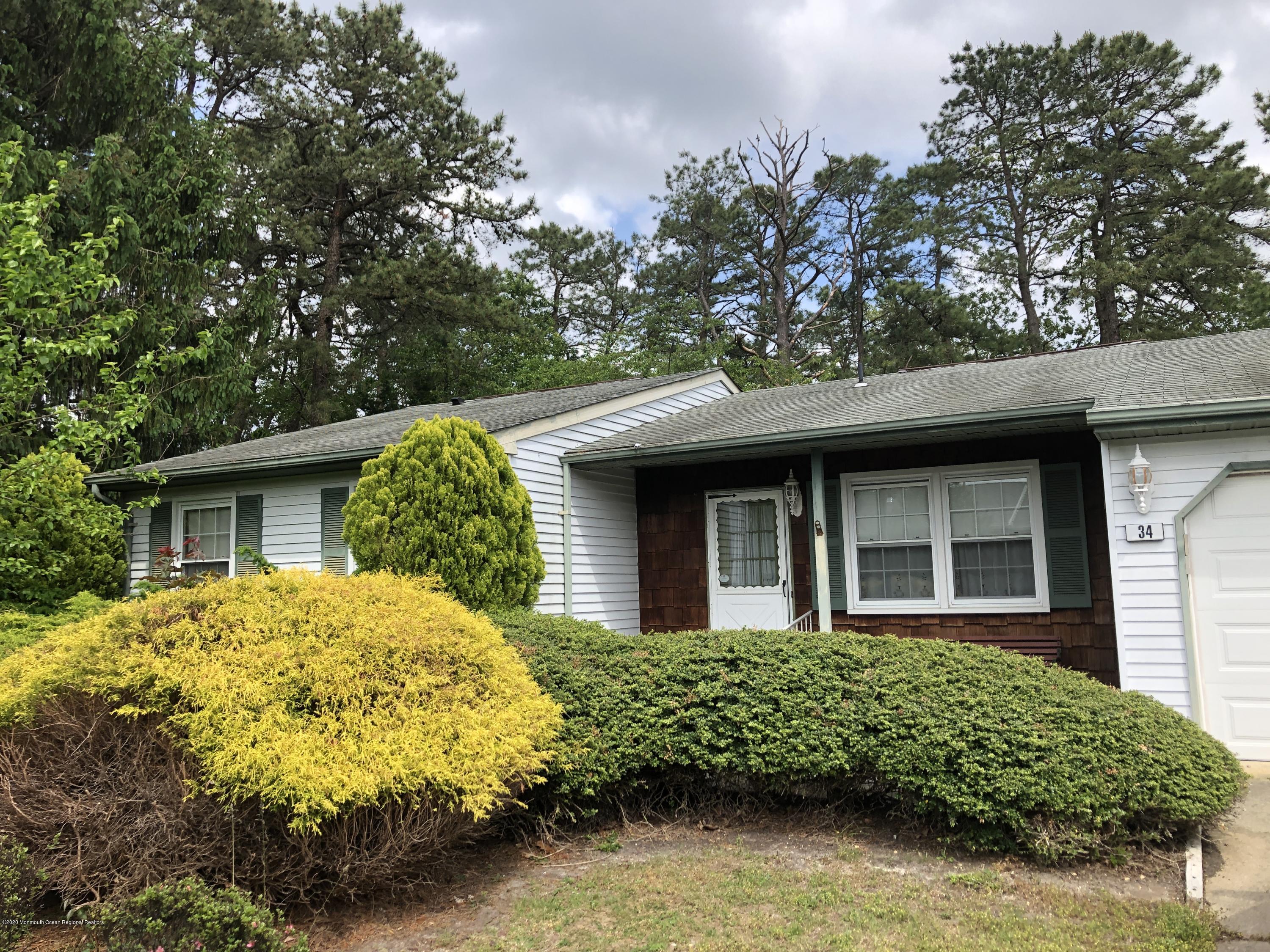 34 Hartford Road, Unit 73 Whiting, NJ 08759 - Photo 3 of 37 D6496DB4-E3E8-4A1A-A3BD-314FD1F136A1
