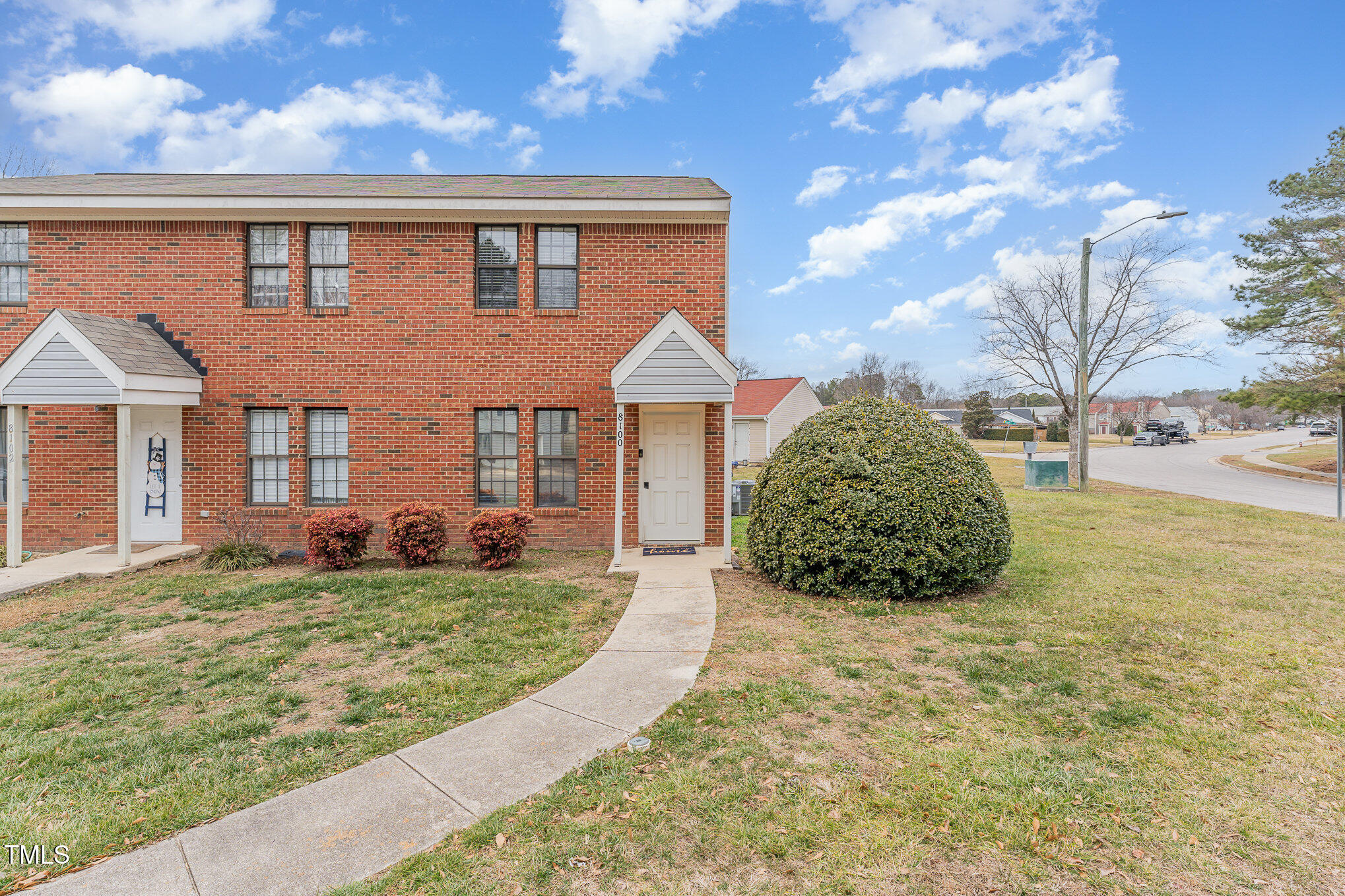 8100 Farmlea Circle Raleigh, NC 27616 - Photo 2 of 25 002_file_611